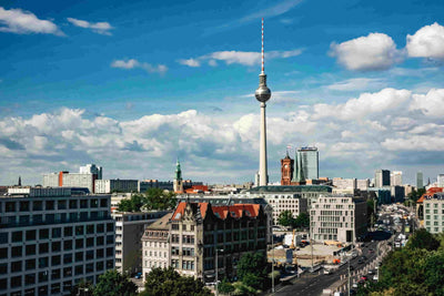 Where to eat in Berlin by HOLIDAY MAGAZINE & DELSEY PARIS